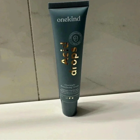 Onekind Aciddrops Overnight Resurfacing Serum - Picture 2 of 4